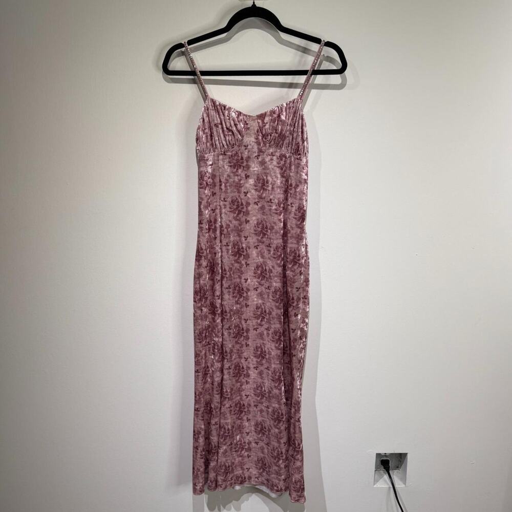 Pink Floral Velvet Dress - Picture 4 of 6